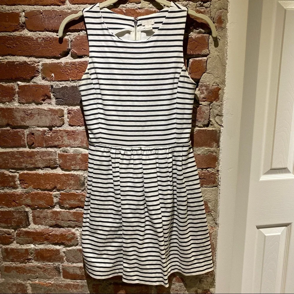J Crew Stripe Dress with Pockets - Picture 3 of 8